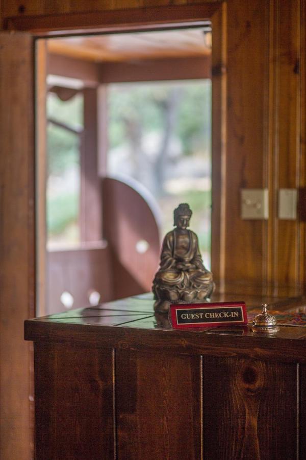 Quiet Mind Lodge, Spa & Retreat Sequoias Kernville Kültér fotó